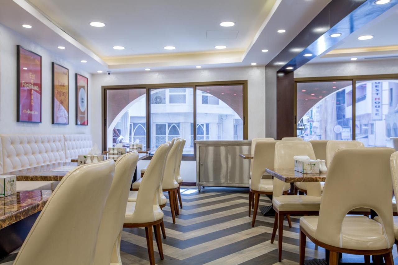 24 Gold Hotel Dubai Bagian luar foto
