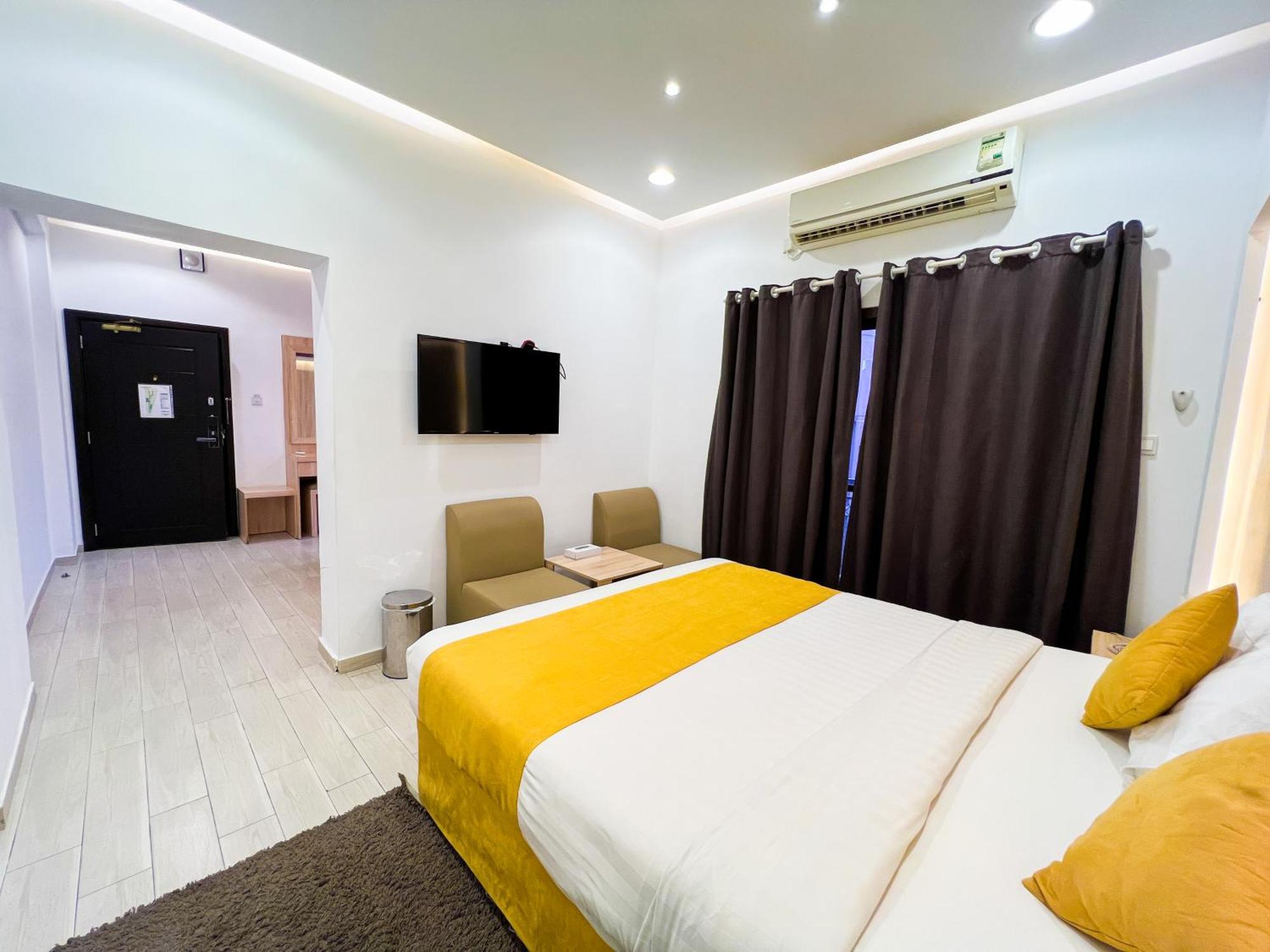 24 Gold Hotel Dubai Bagian luar foto